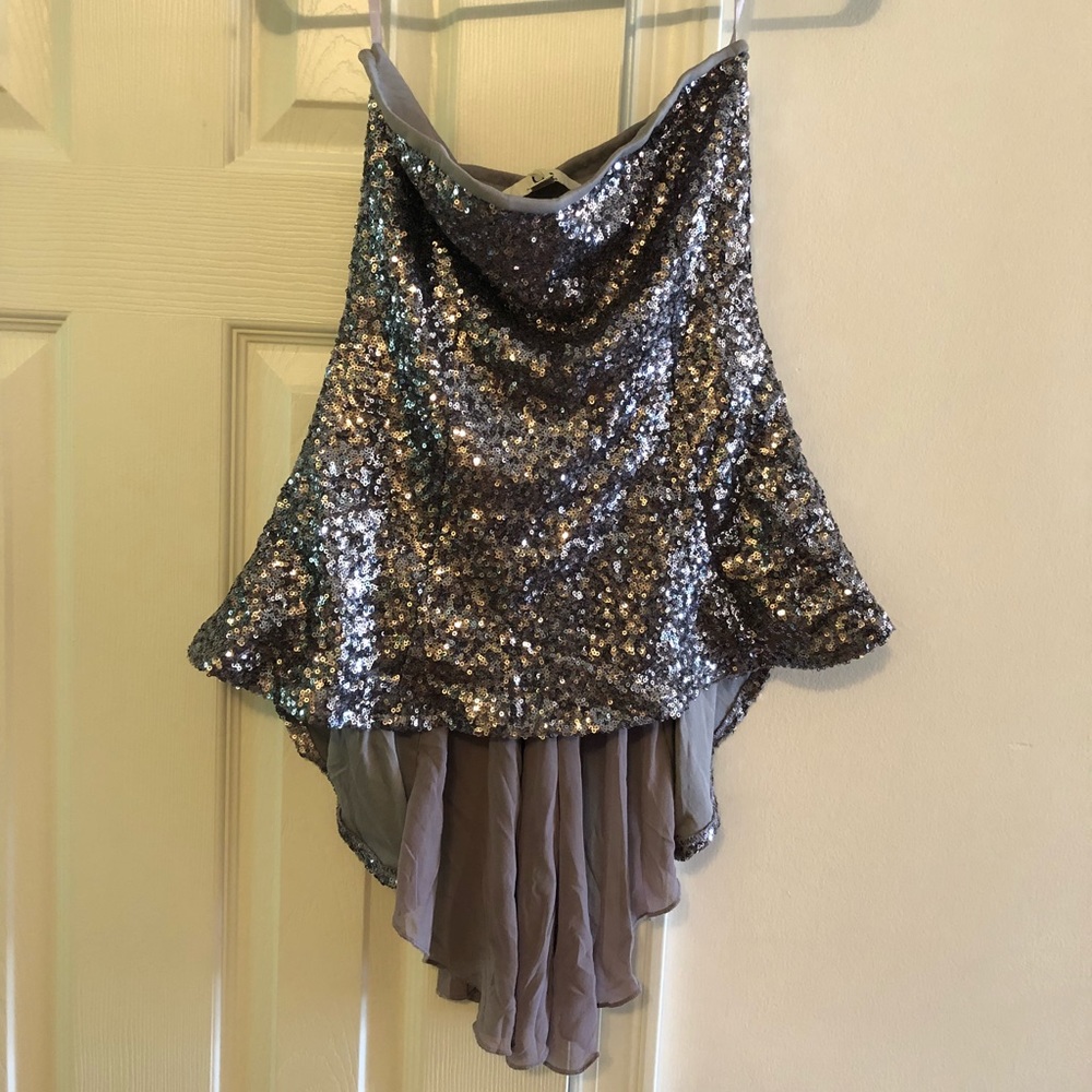 Sequence tube top